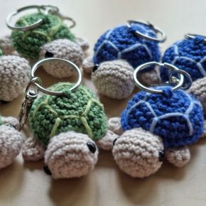 Quand Azilis tricote et crochète… #39 : Une mini armée de tortues&nbsp;!